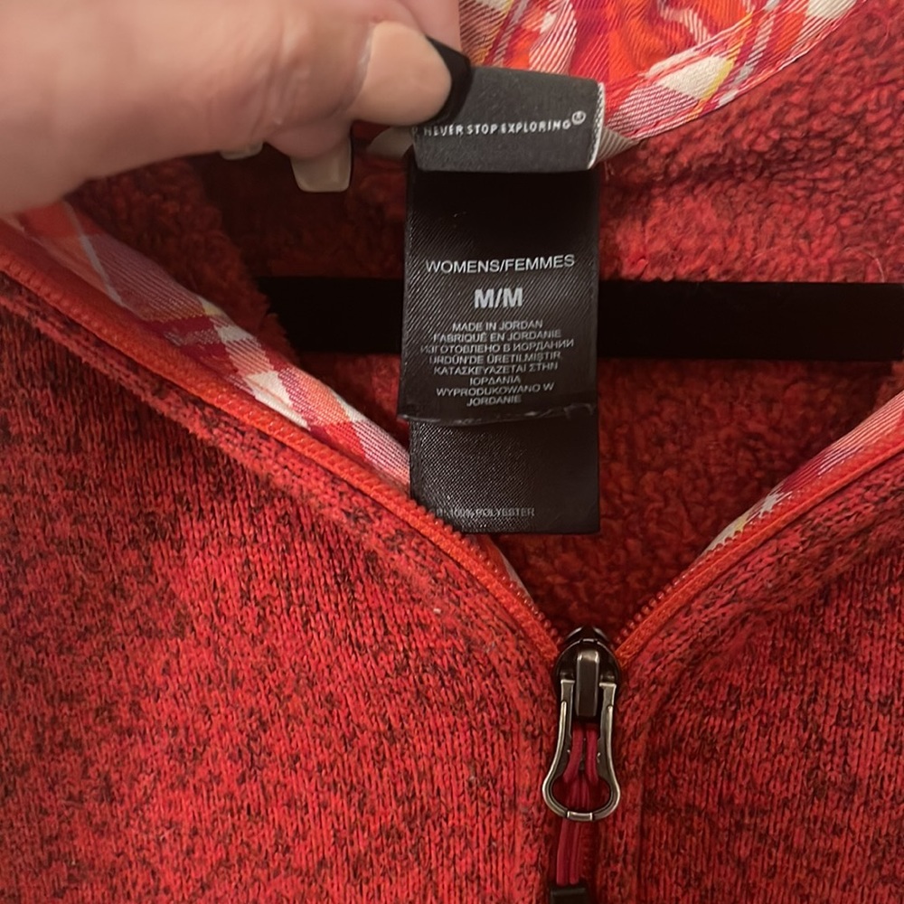 Northface Red & Plaid Vest Sz Med - Picture 3 of 5